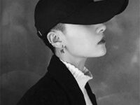 孤独伤感忧郁的男人头像-爱微控