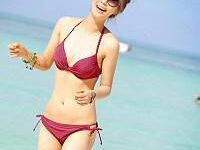 白富美海边比基尼微信头像-爱微控